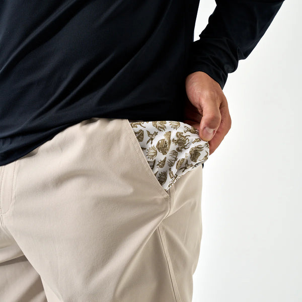Everyday Short Light Khaki